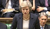 ‘Fog in the channel – Continent cut off’ – Theresa May agus a slaitín draíochta