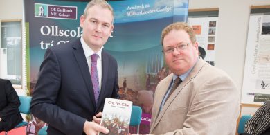 GAILEARAÍ: Scoláireachtaí Gaeilge bronnta ar mhic léinn as Ceanada in Acadamh na hOllscolaíochta Gaeilge