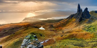 Imní ar phobal oileán Gaeltachta in Albain faoi líon na ndaoine atá ag teacht ar cuairt