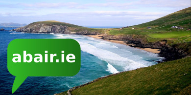‘Léitheoir Gréasáin’ seolta ag Abair.ie le cabhrú le daoine a bhfuil lagú radhairc orthu