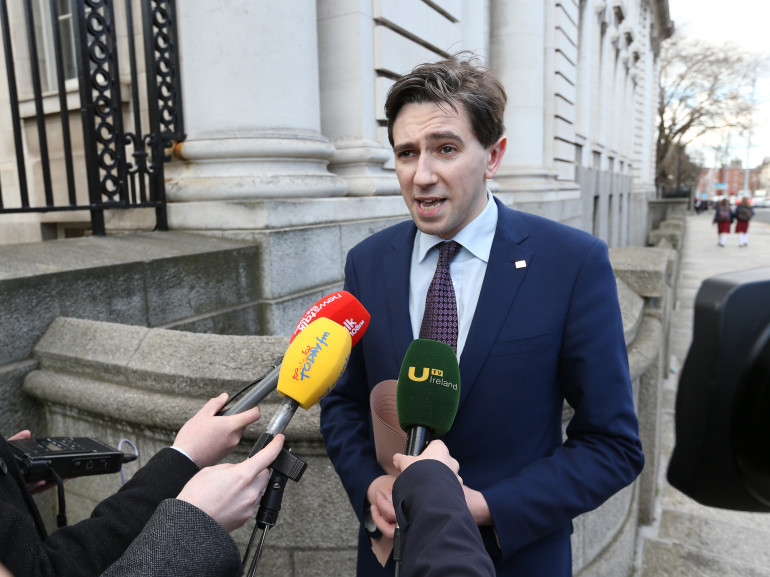 05/04/2016 General Election 2016. Pictured is Minister Simon Harris speaking to the media today at the Government Buildings as the talks for forming a government continue. Photo: RollingNews.ie