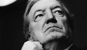 An Ghaeilge i bhfad ó lár an aonaigh i 1990
