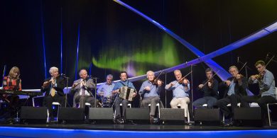 GAILEARAÍ: Oíche mhór cheoil agus cheiliúrtha ag Gradaim Cheoil TG4 2017 i gCorcaigh