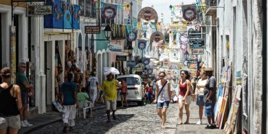 Ag siúl na seansráideanna – athchuairt ar an mBrasaíl, turas siar san am