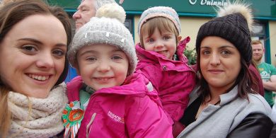 GAILEARAÍ: Ceol agus scléip ar Lá Fhéile Pádraig i mBéal Átha an Ghaorthaidh