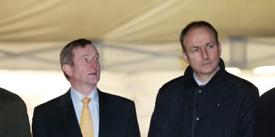 Tá Fine Gael agus Fianna Fáil ar aon tuairim faoi rud amháin: seachaint olltoghcháin