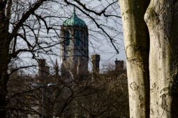 GNÉ-ALT FÓGRAÍOCHTA: Cúrsaí Aistriúcháin – Acadamh na hOllscolaíochta Gaeilge