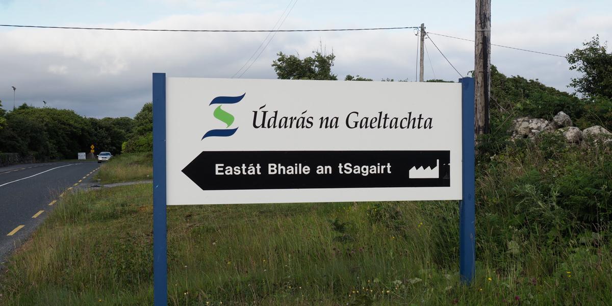 €1.5 milliún le caitheamh ag Údarás na Gaeltachta ar obair feabhsaithe ar pháirceanna gnó i nGaillimh agus i nDún na nGall