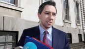 Deich mbliana de Sláintecare – conspóidí agus cathanna