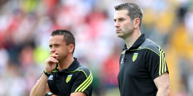 Dún na nGall agus Maigh Eo ag tabhairt faoi aistear na gcúlbhóithre