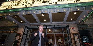 Rocky Ros Muc le taispeáint i bpictiúrlanna Mheiriceá chun cáiliú do na Academy Awards