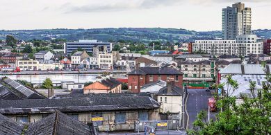 CATHAL MAC COILLE: Aighneas trasteorann cois Laoi idir dhá údarás áitiúil