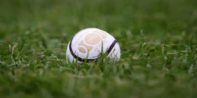 Anois uair na gclubanna agus cathanna móra cois Laoi