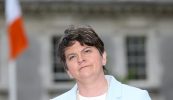 Acht Gaeilge nó cearta ginmhillte? Ní féidir ceart amháin a roghnú thar cheann eile