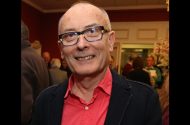 Gradam Alumnus bronnta ag Ollscoil Teicneolaíochta an Atlantaigh ar iar-eagarthóir Nuacht TG4 Michael Lally