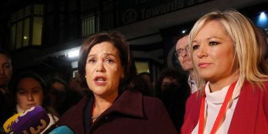 ‘Sinn Féin has weaponised the Irish language’ – is fiú aghaidh a thabhairt ar raiméis mar sin…