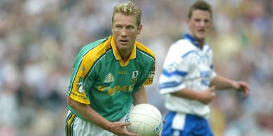 Geraghty ar Laochra Gael – clár tathagach le rannpháirtí mealltach, stuifiúil