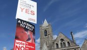 Mura n-athraíonn cur chuige an fheachtais in aghaidh an ochtú leasú, beidh an bua ag ‘TÁ’