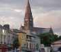 Coisméigeacha i dtreo choláistí an tsaoil agus an ‘chárisma’
