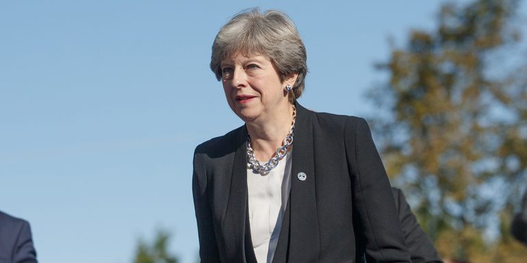 Brú breise ar May teacht ar réiteach eile faoi cheist theorainn na hÉireann