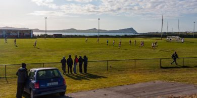 An Ghaeltacht ag dul chun cogaidh leis na tionchairí, trua do Belichick bocht