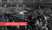AN CHÉAD DÁIL: Tá Dáil Éireann céad bliain d’aois agus ní beag san…