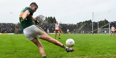 Féach an pictiúr seo agus ná déantar dearmad ar áilleacht na peile…
