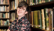 Iriseoir den scoth a bhí tiomanta dá pobal a bhí i mo chara Lyra McKee