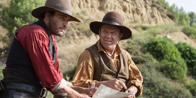 LÉIRMHEAS SCANNÁIN: Scannán buachaillí bó sainiúil chugainn le The Sisters Brothers