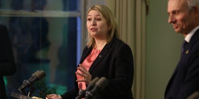 An masla is suaraí fós ó Státrúnaí an Tuaiscirt…