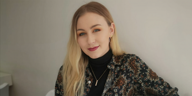 ‘I’m gonna speak Irish the way that’s natural for me’ – craoltóir buartha faoi éilíteachas shaol na Gaeilge
