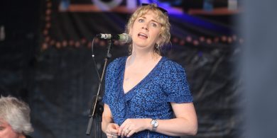 GAILEARAÍ: Ceol, comhluadar agus corrchith ag an Traidphicnic i gConamara