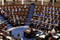 Litir oscailte chuig na Teachtaí Dála nach bhfuair an t-ardú céime…