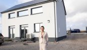 GAILEARAÍ: Cuairt ar theach cónaithe i gConamara a uasghrádaíodh faoin Scéim Éifeachtúlachta Fuinnimh