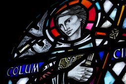 An naoú lá de Mheitheamh lá breithe Cholm Cille agus is mór le rá an lá sin ar fud Chonamara