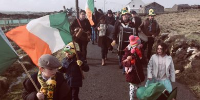 Toraigh: Creag Bheag i Lár na Farraige