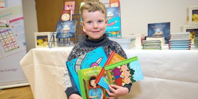 GAILEARAÍ: Leabhair na bliana ag An Gúm seolta ag Eibhlín Ní Chonghaile
