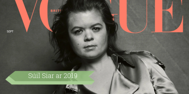 Ba dheacair Sinéad Burke a shárú mar réalta faisin is stíle in 2019