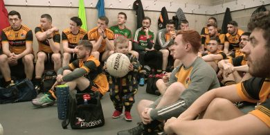 Mná Naomh Anna agus Laochra Bhéal Feirste le feiceáil i sraith nua TG4