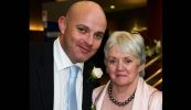 ‘Bhí muintir na háite ag seasamh sna doirse agus coinnle acu’ – ómós léirithe do Ghael as Béal Feiste a bhásaigh i Sasana