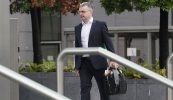 Dá mbeinnse i m’aire Gaeltachta, chuirfinn deireadh leis an gcaint láidir as bolg lag