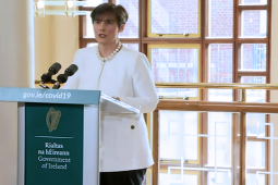 ‘Ní dhéanfar athrú ar stádas na Gaeilge már ábhar éigeantach don Ardteist’ – An tAire Oideachais