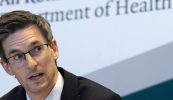 ‘D’fhéadfadh go bhfuil an chuid eile den tír coicís taobh thiar de Bhaile Átha Cliath’ – NPHET