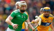 An 24 Meán Fómhair atá ann agus tá tús á chur le craobh iomána na hÉireann – is ait an mac an saol