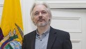 Is minic iriseoirí ag pápaireacht faoi shaoirse cainte, ach céard faoi Julian Assange?