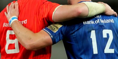 Cluiche den scoth romhainn ar pháirc Thuamhan