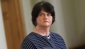 Bhí an DUP róghnóthach freastal ar chruinniú thuaidh-theas faoi chúrsaí teanga, ach an bhfuil baghcat ar siúl acu?