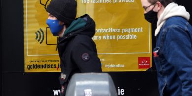 11 duine eile básaithe, 420 cás nua den choróinvíreas le fógairt