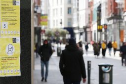 Naonúr eile básaithe, 443 cás nua den choróinvíreas fógartha