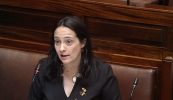 ‘Leanfaidh mé orm ag troid ar son na Gaeilge gach lá’ – Catherine Martin